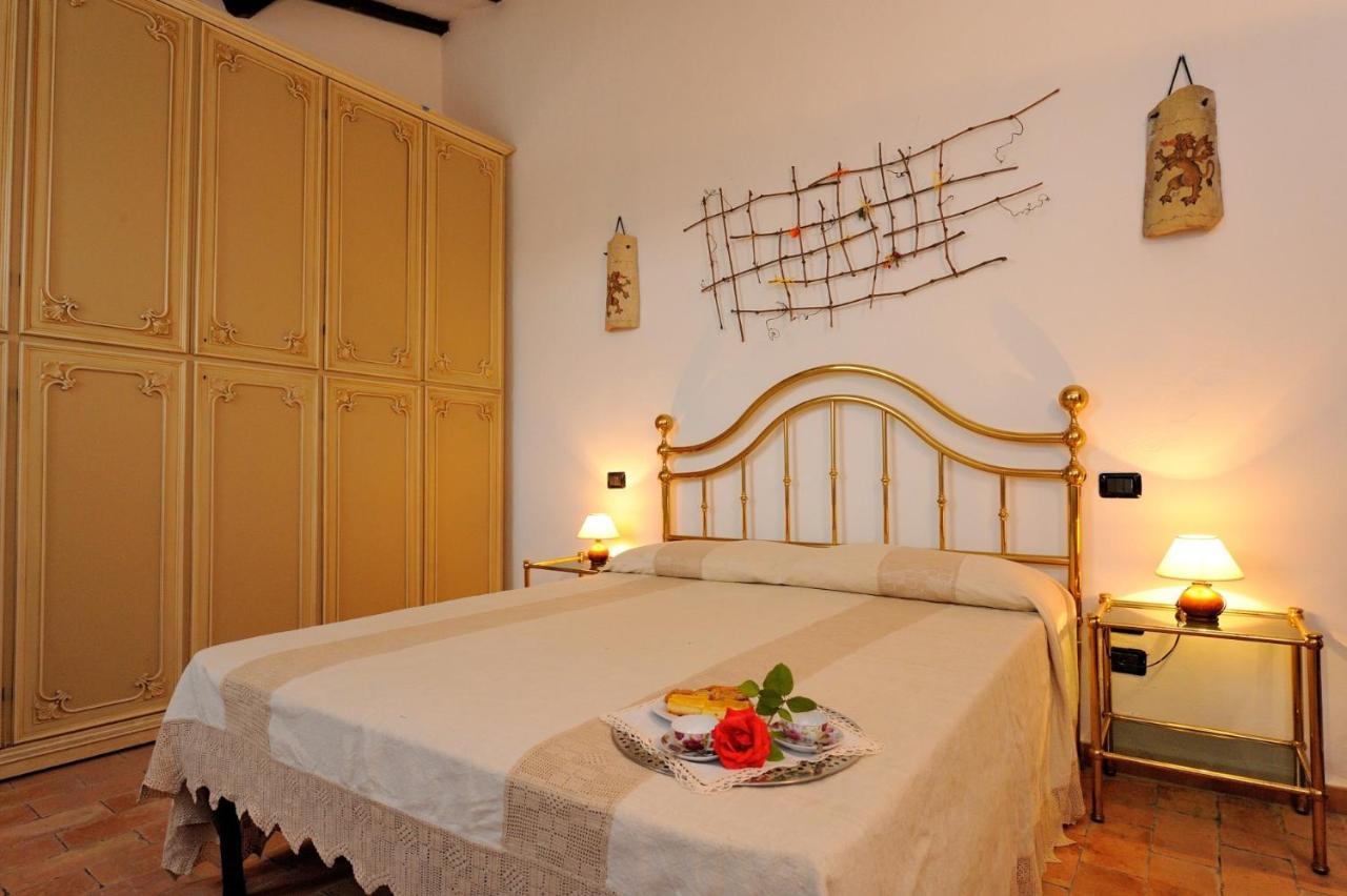 Girasole - Agriturismo Fogliani 翁布里亚区贾诺 外观 照片